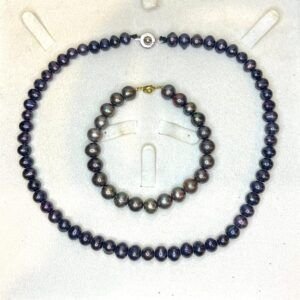 Jewelry Set (Pearl Bracelet & Necklace)