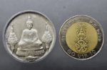 Emerald Buddha coin, second edition, winter attire, silver, celebrating the 200th anniversary of Rattanakosin, 1982 - Image 3