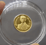 1500 baht gold coin (weight 1 salung) commemorating the 60th anniversary of the reign of King Rama IX, 1987, a rare occasion, limited production - Image 2